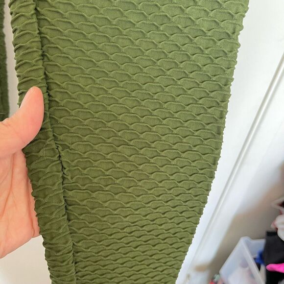 Booty by Brabants Womens Leggings One Size Croco Skin Green Activewear Ankle - Picture 6 of 12